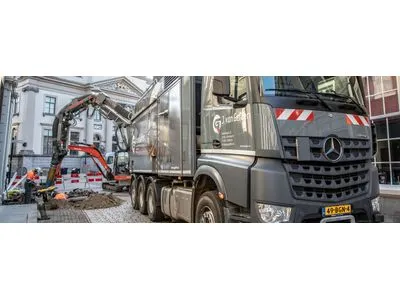Hoe werkt een grondzuigauto?
